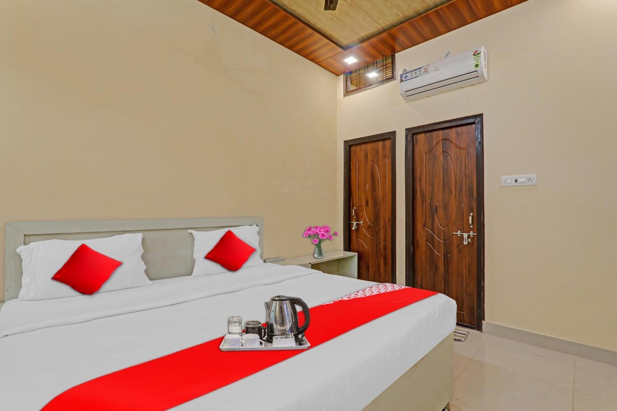 Hotel O Sai Galaxy Hotel & Restaurant Kanpur Buitenkant foto
