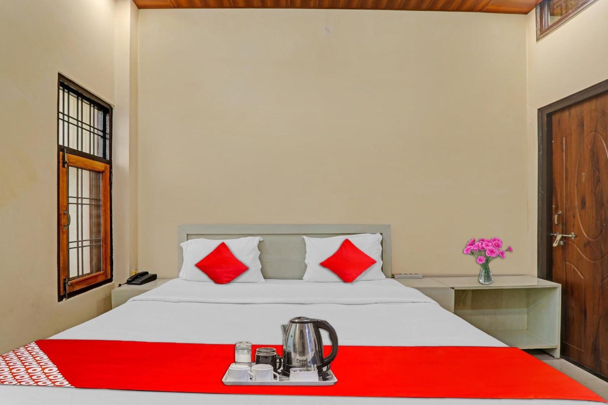 Hotel O Sai Galaxy Hotel & Restaurant Kanpur Buitenkant foto