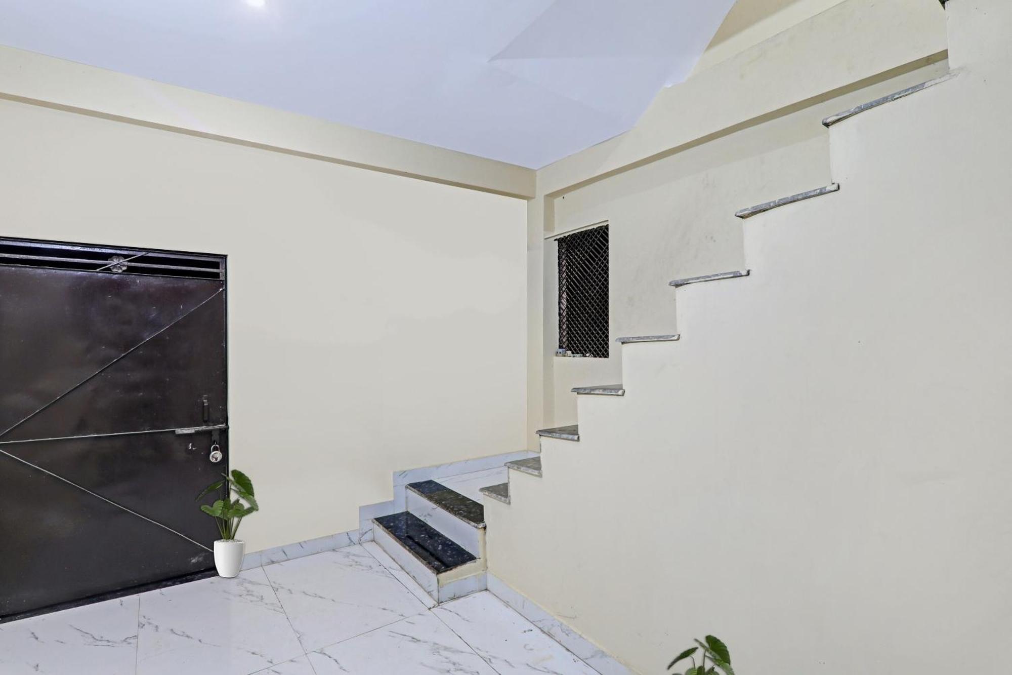 Hotel O Sai Galaxy Hotel & Restaurant Kanpur Buitenkant foto